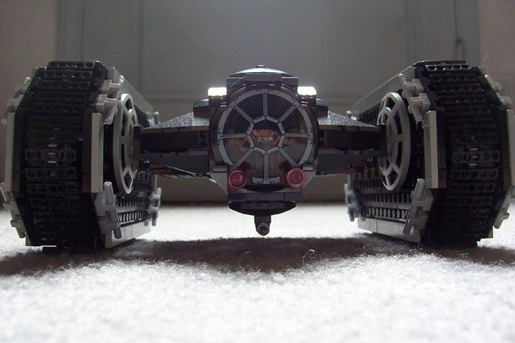 tie_crawler_012.jpg