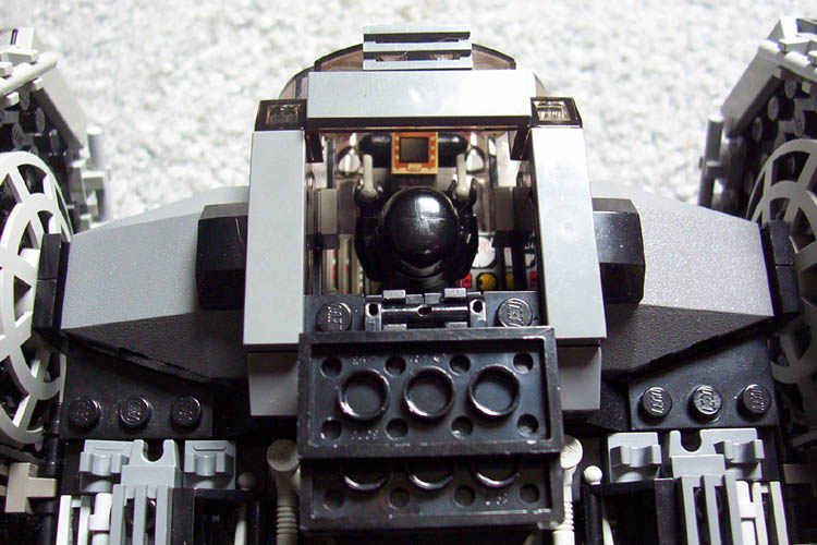 tie_crawler_016.jpg