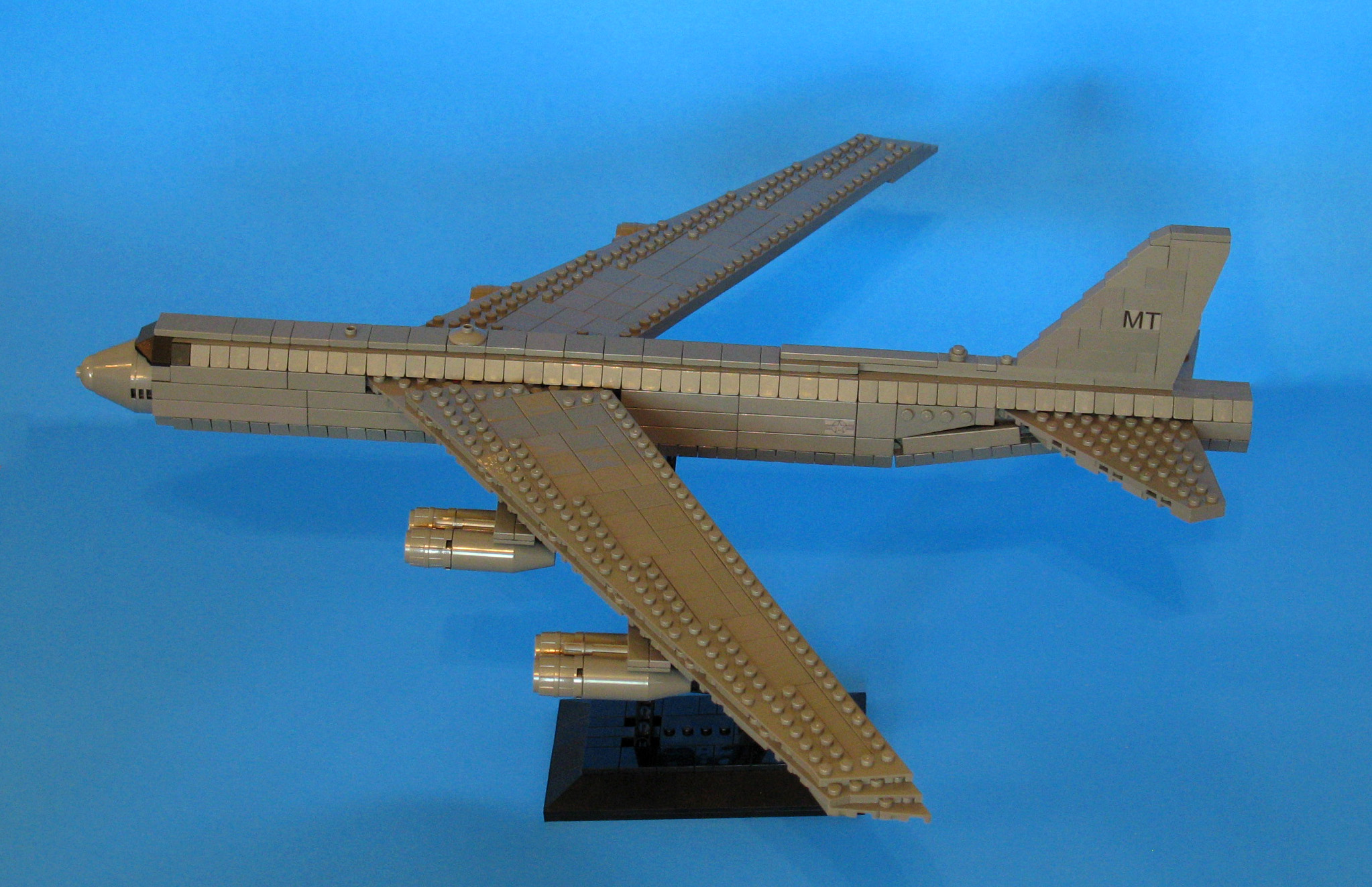 b-52_03.jpg