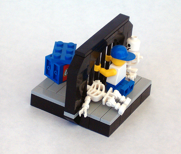 legotorture01.jpg
