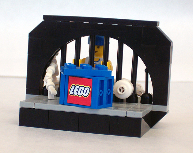 legotorture05.jpg