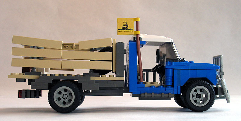zombiehunttruck02.jpg