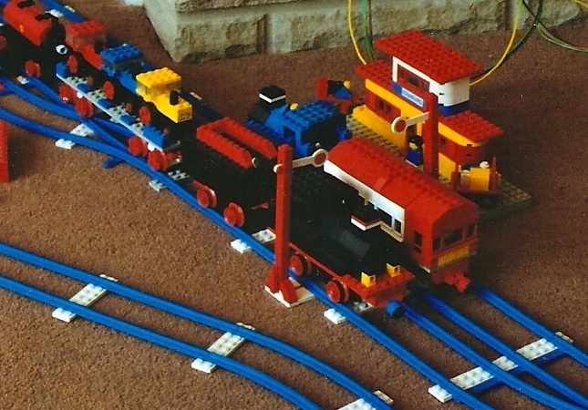 legohatchstation2.jpg