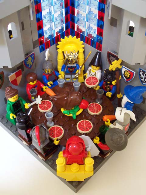 03-round-table.jpg