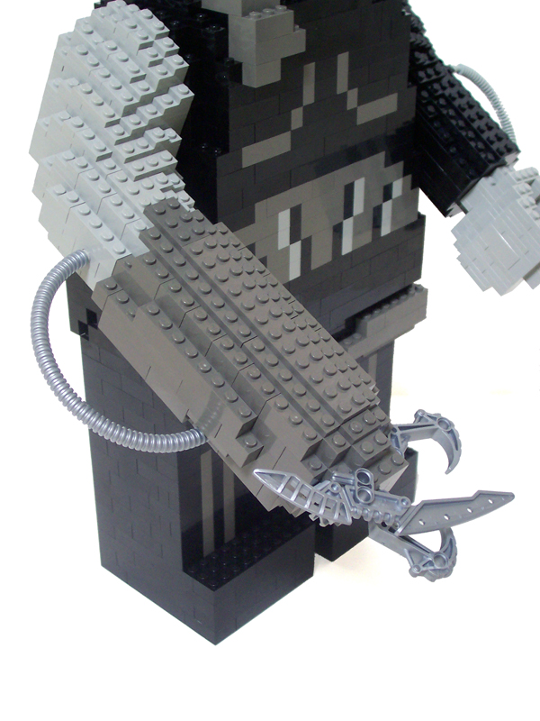 11_legcutus_borg.jpg
