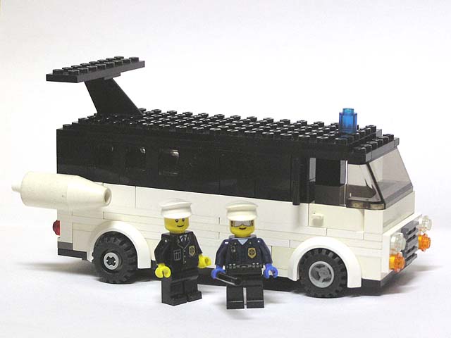 lego_police_4.jpg