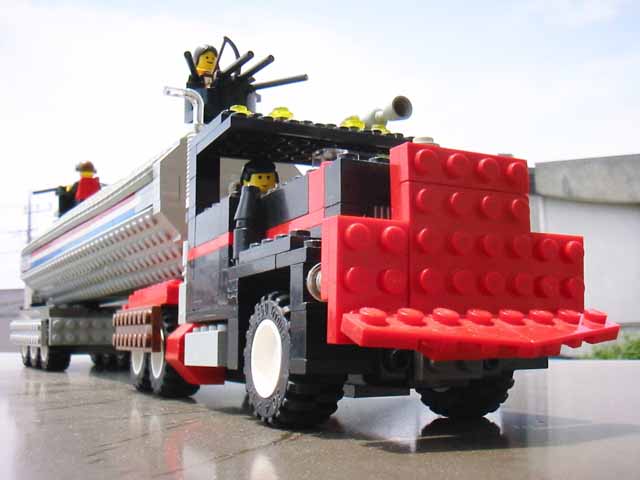 lego_tanker_fin_1.jpg