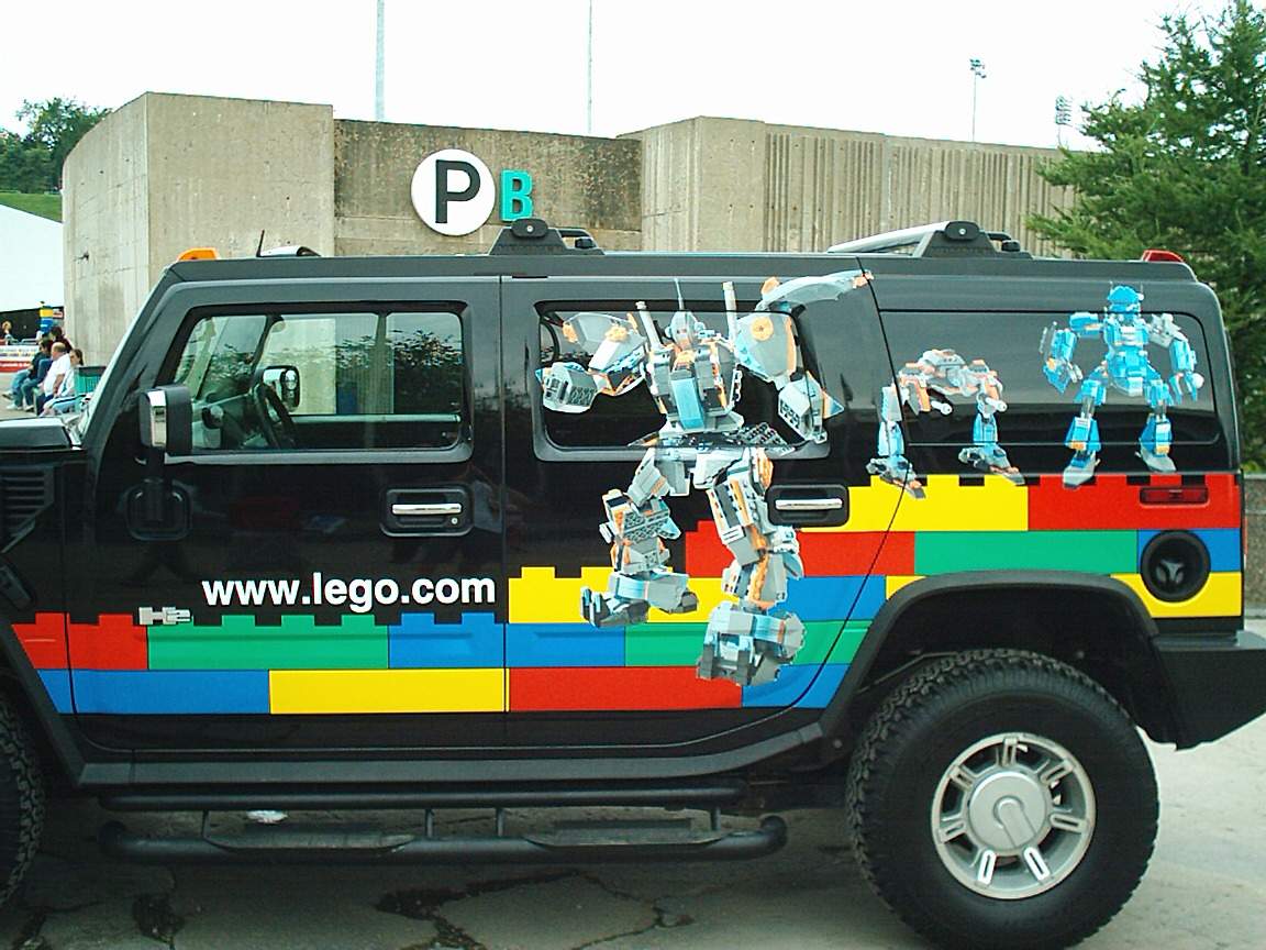 lego.hummer.1.jpg