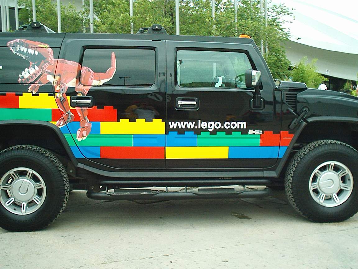 lego.hummer.2.jpg