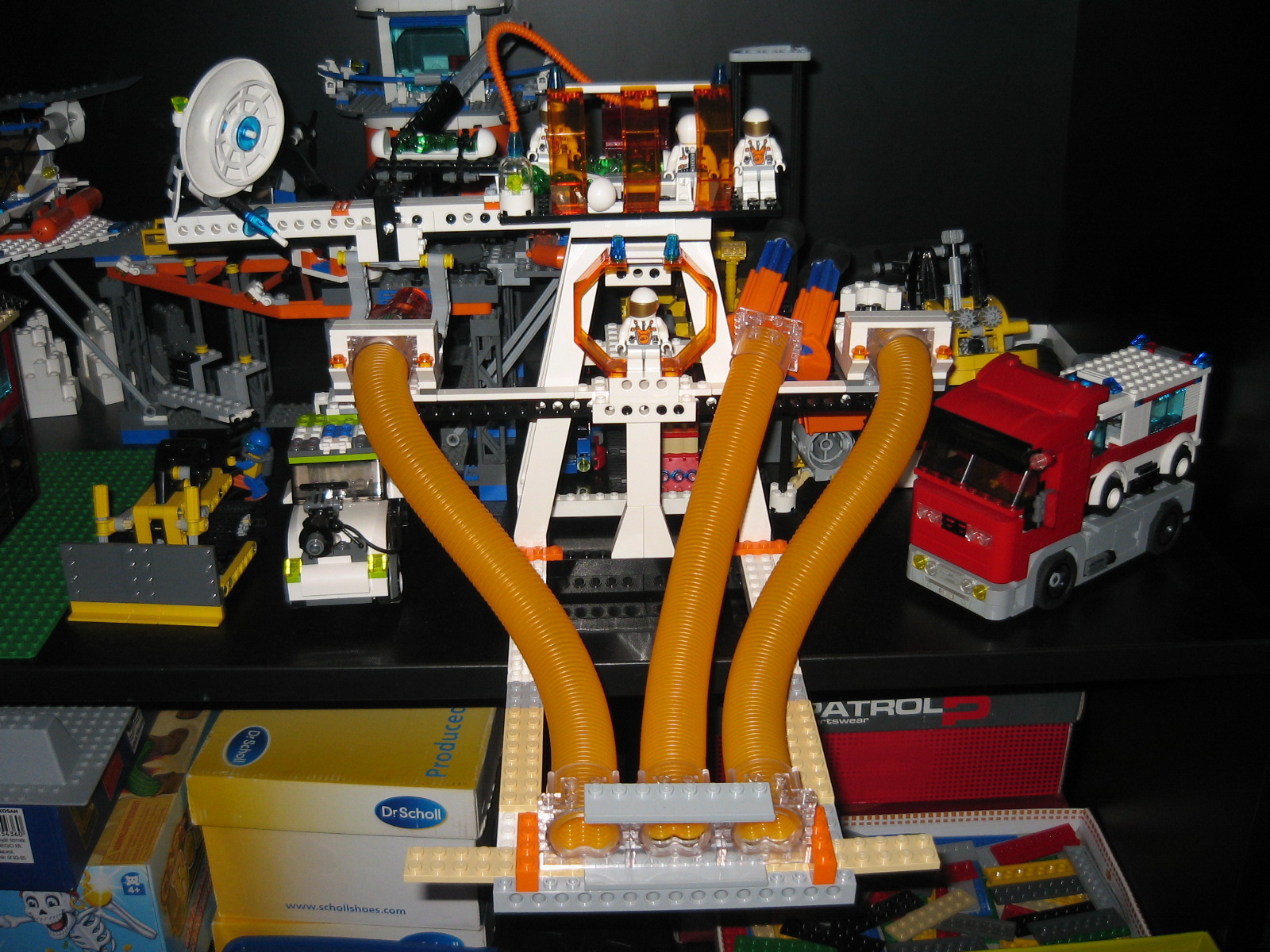 7690_0.jpg