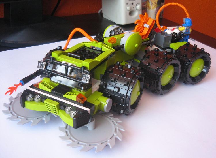 8708_1.jpg