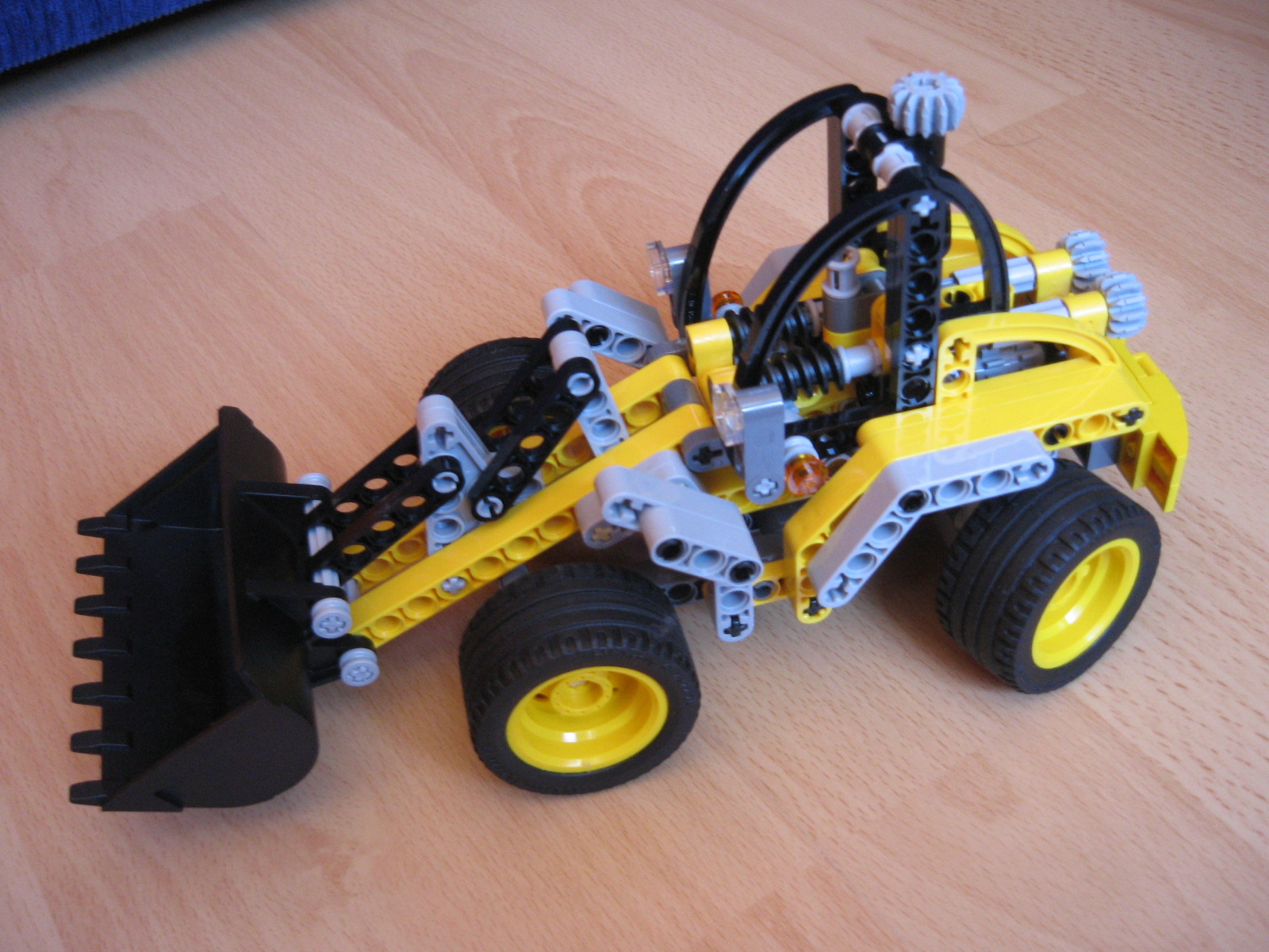 wheel_loader_8271.jpg