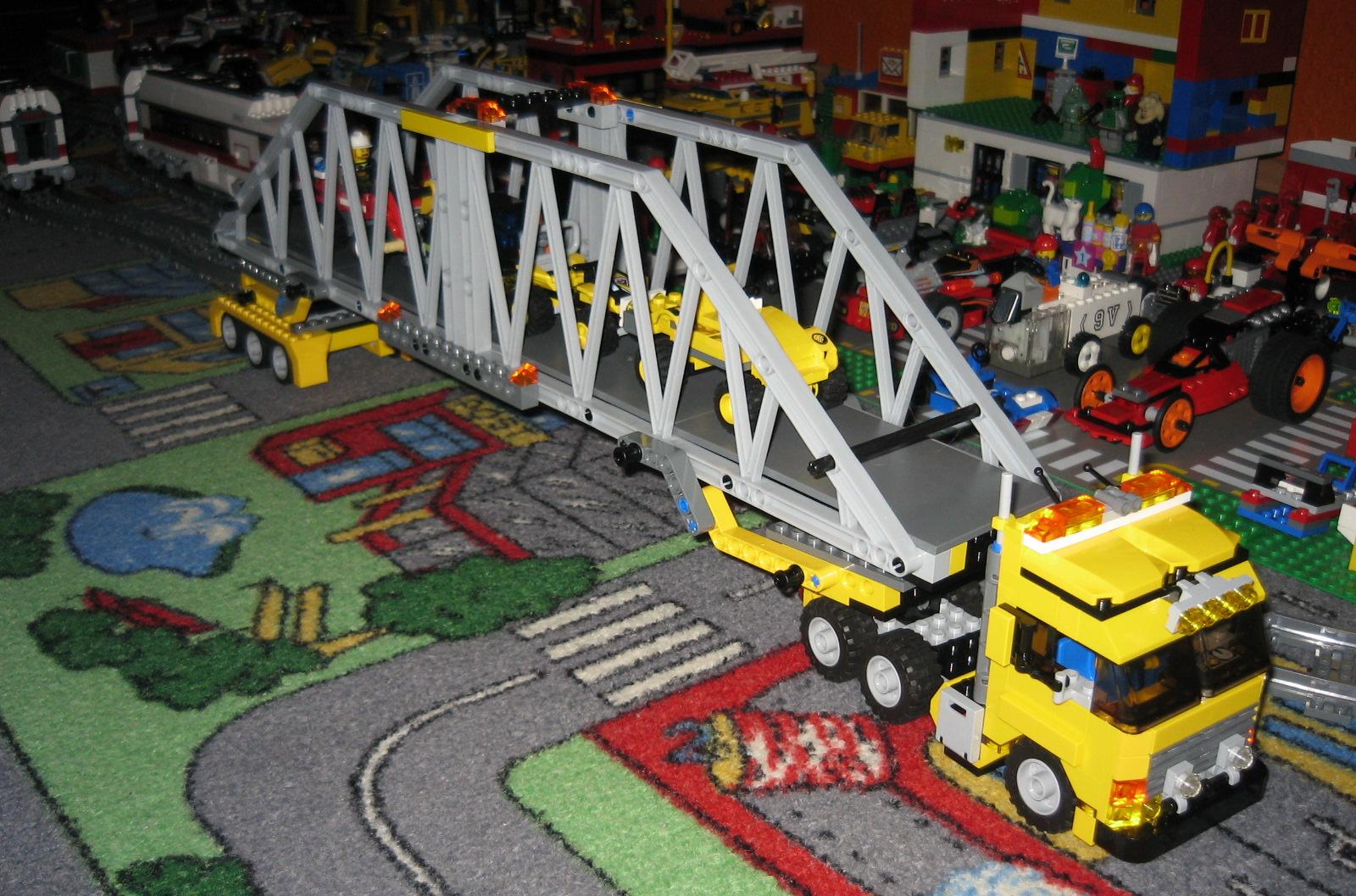 heavy_loader_7900.jpg