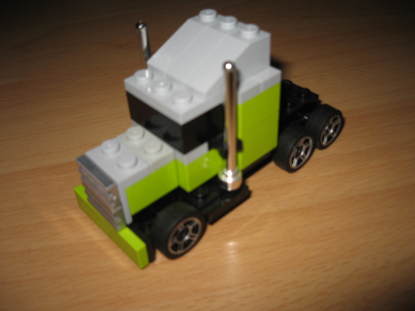 minitruck.jpg