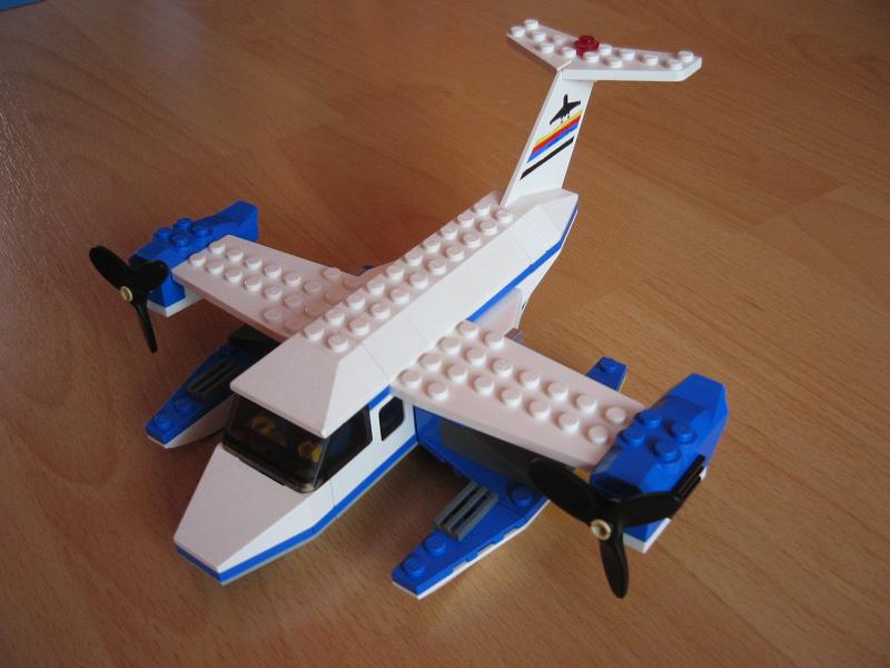 seaplane.jpg