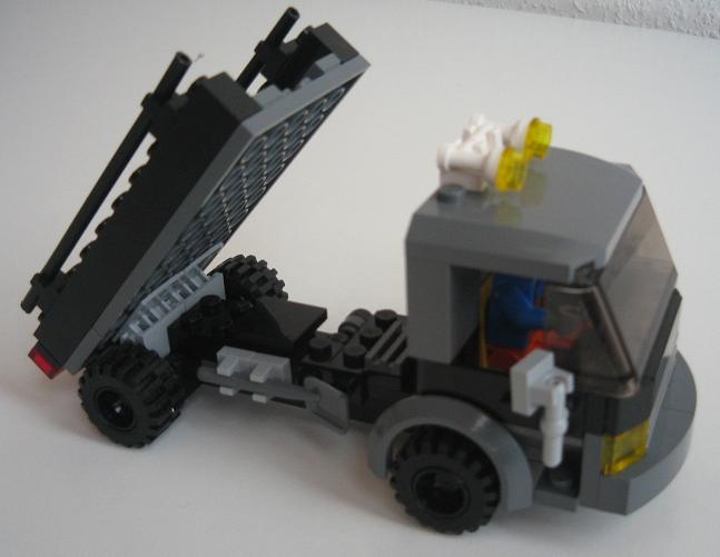truck02.jpg