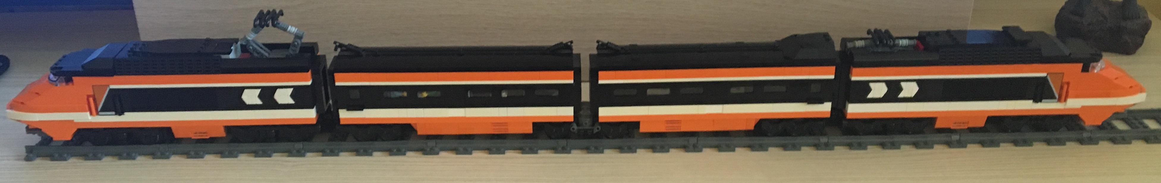 horizon_express_expanded.jpg