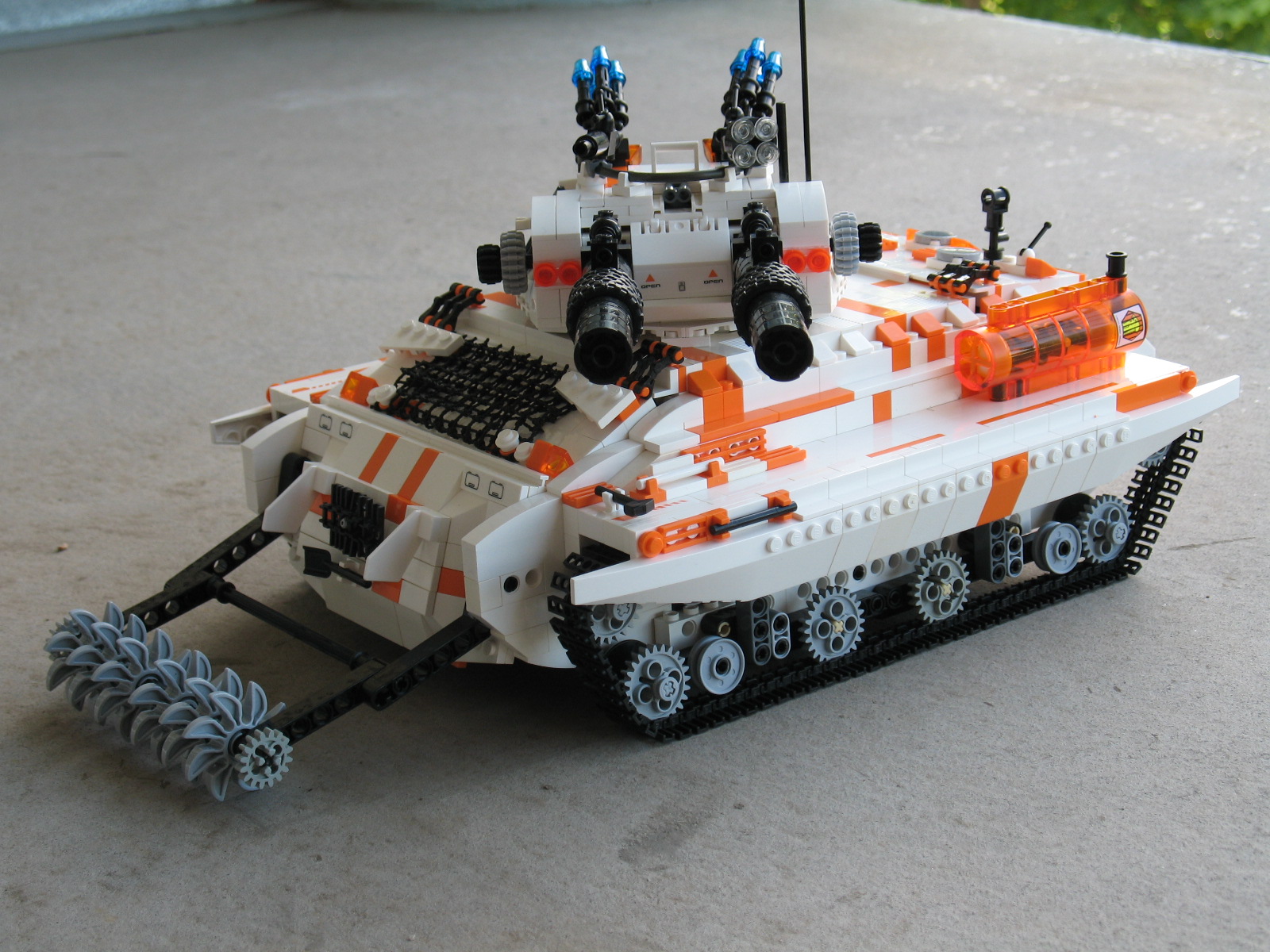 amammothtank2.jpg