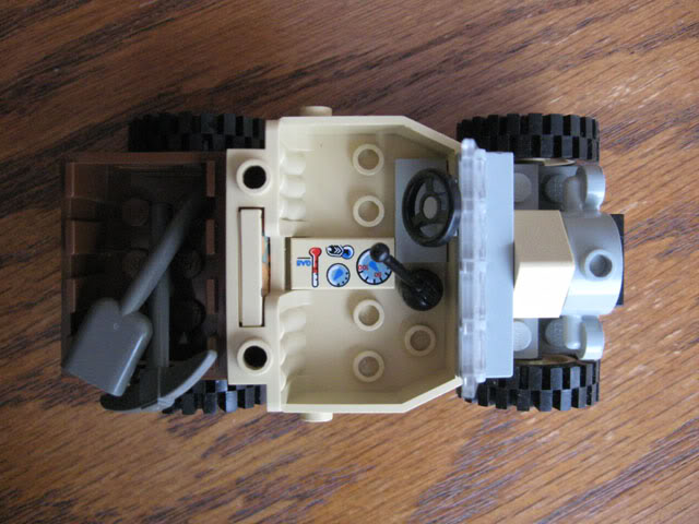 legoscorpiontrackerpictures017.jpg