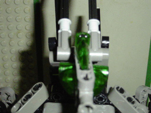 moc1-head1.gif