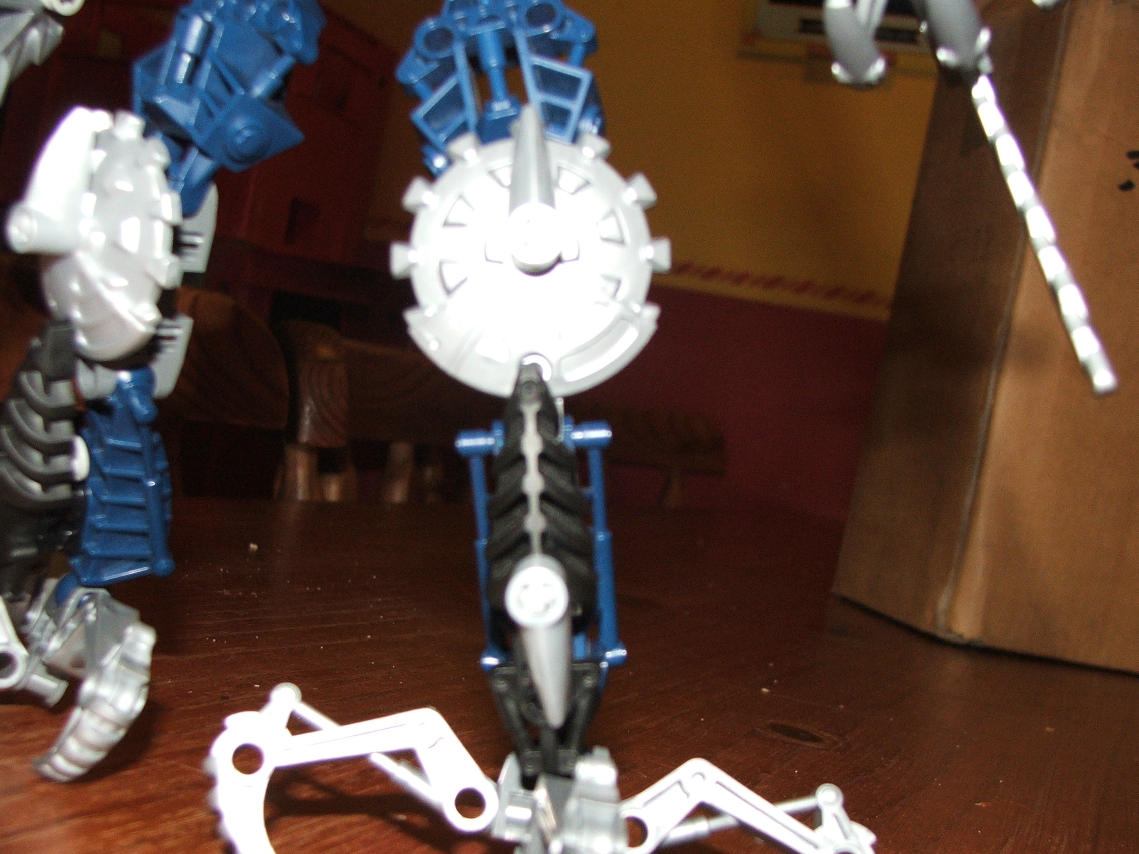 bionicle_009.jpg