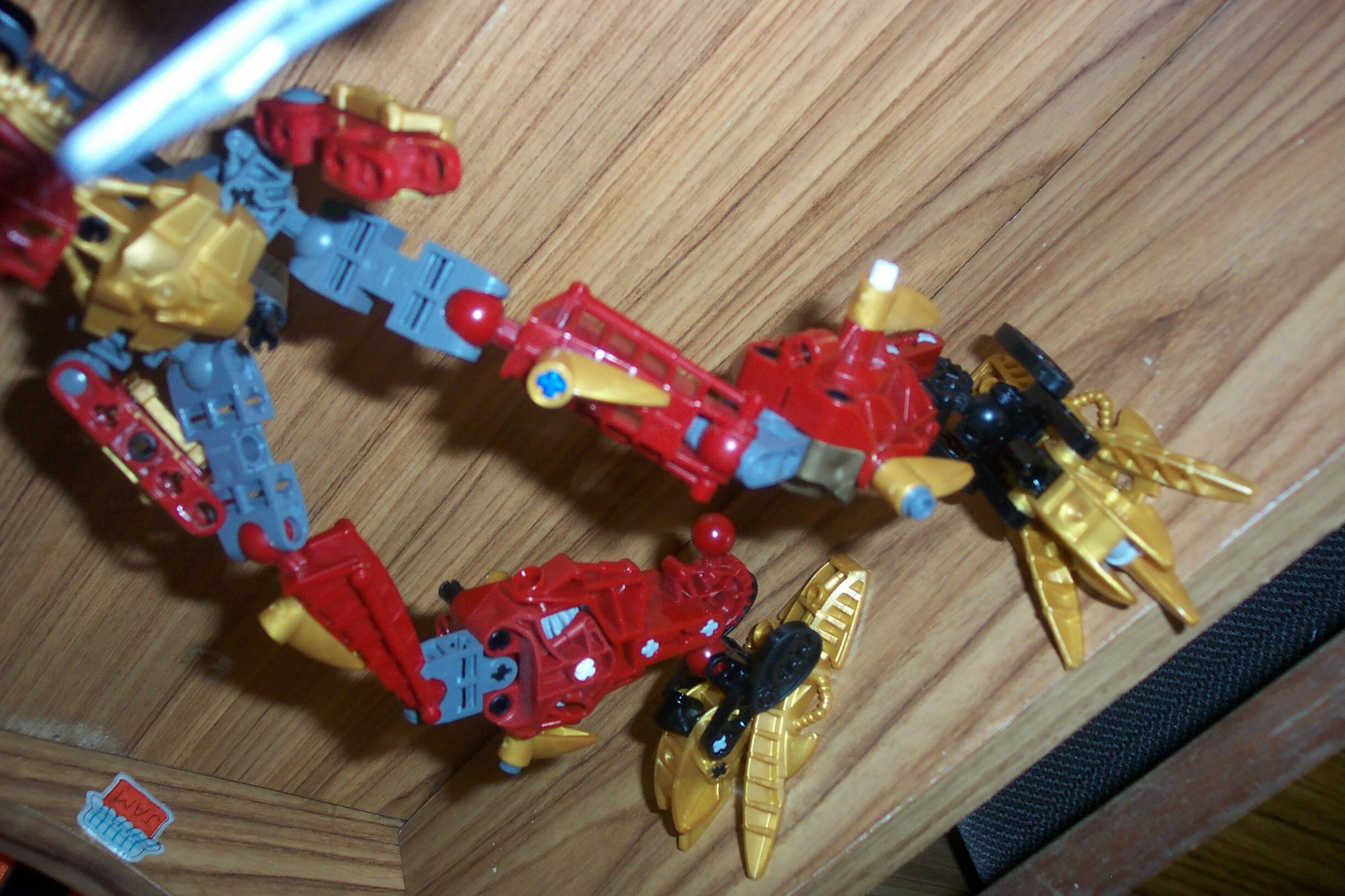 bionicle_dragon0007.jpg