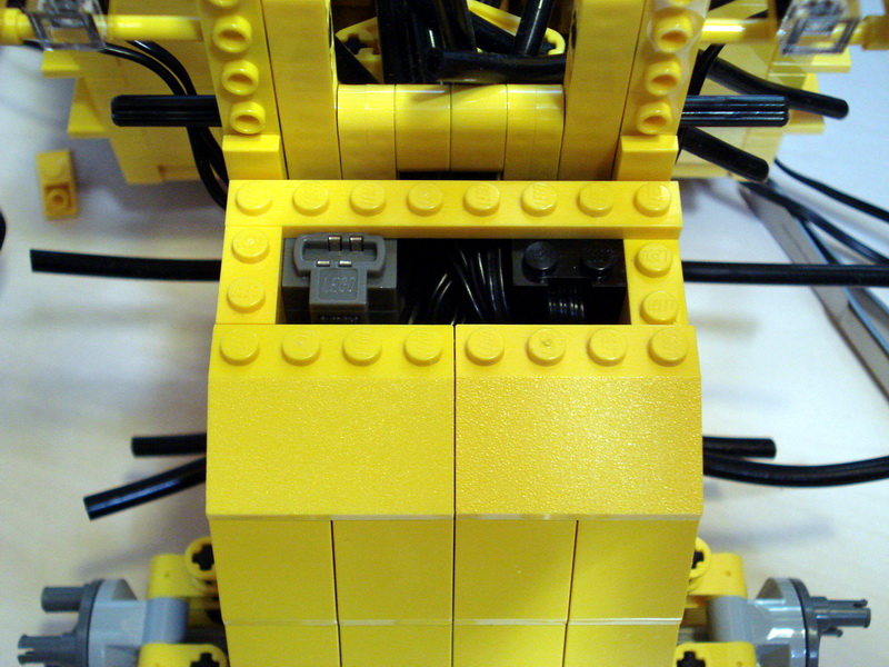 l34_xl_onboard2.jpg