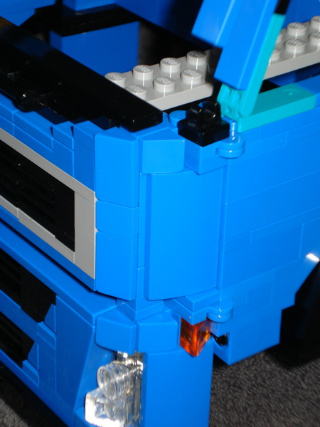 volvo_front_real6.jpg