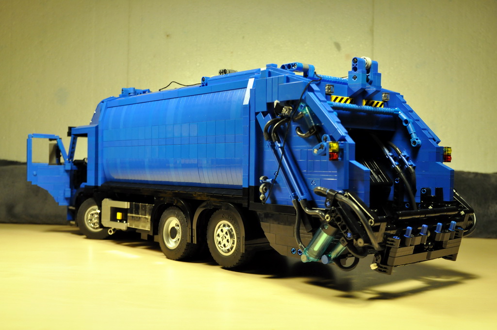 volvo_fm340_006_resize.jpg