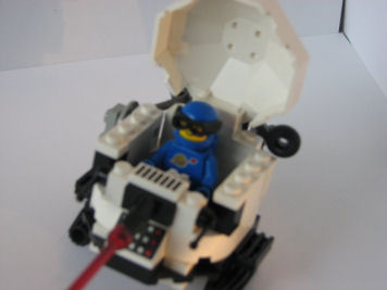 cockpit_open.jpg