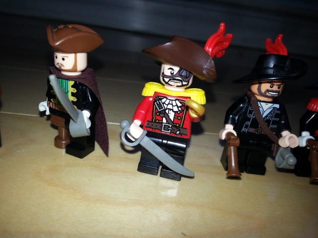 pirate_figbarf_7.jpg