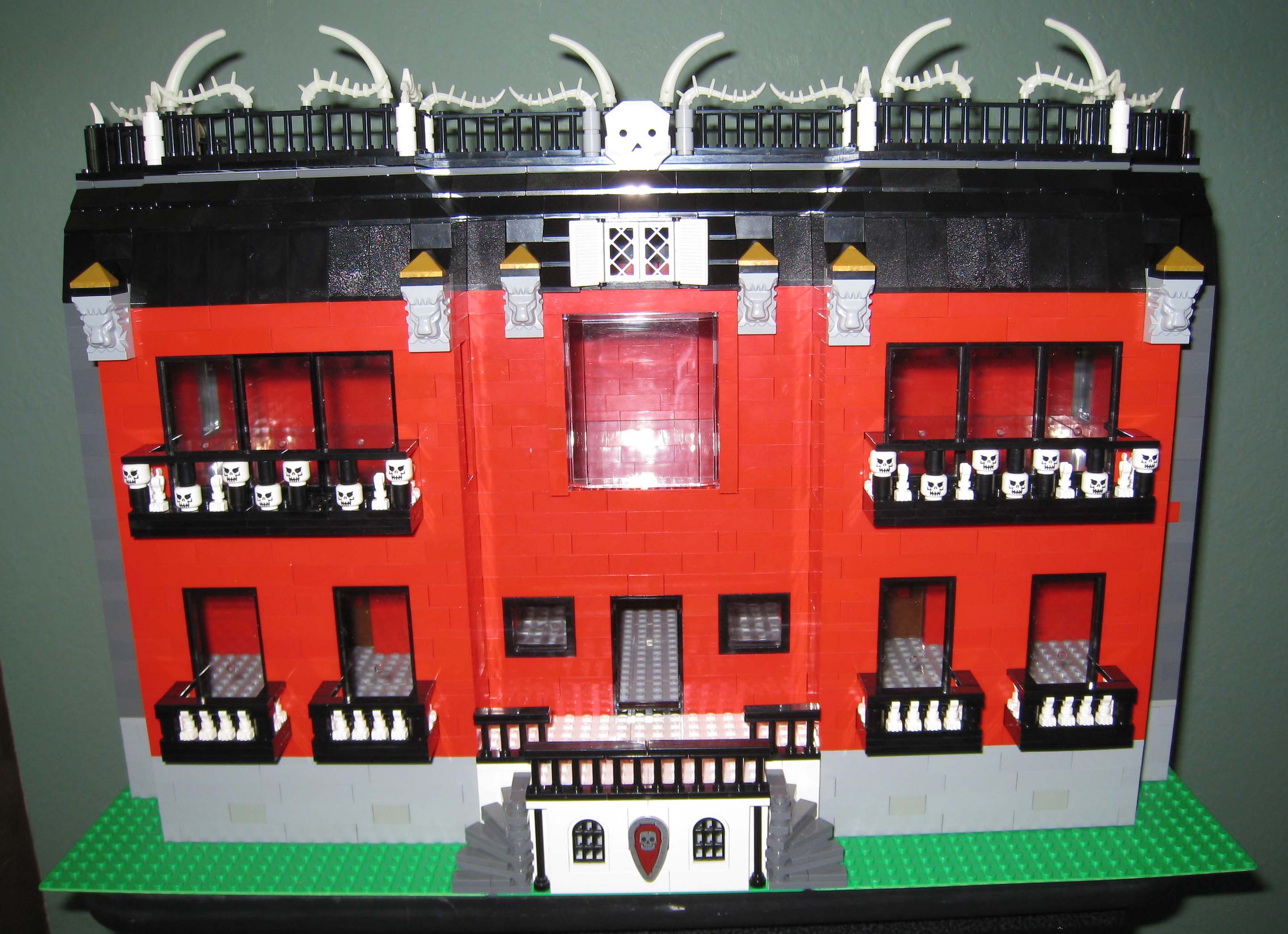 lego_house_a.jpg