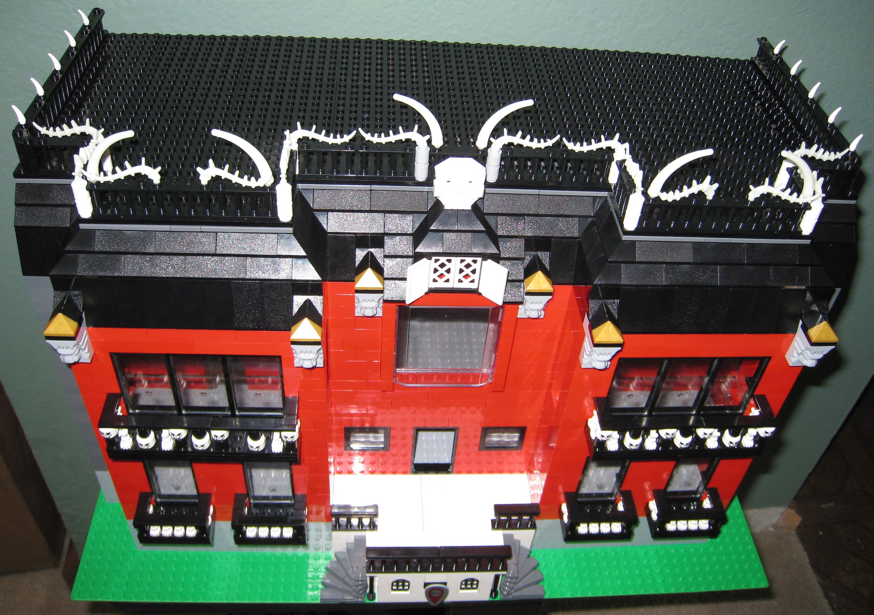 lego_house_b.jpg