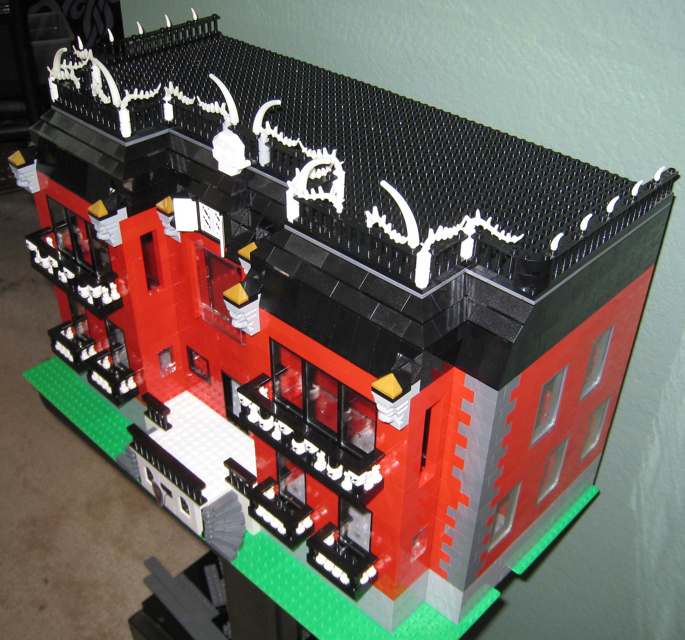 lego_house_c.jpg