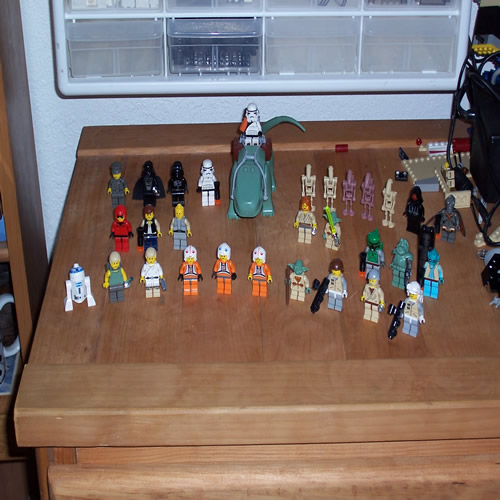 mini-figs.jpg