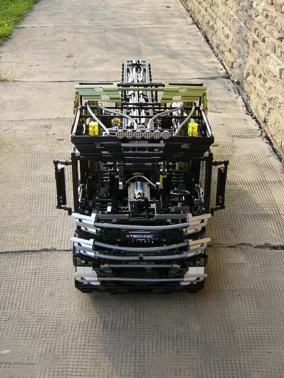 10x6x8_towtruck_030.jpg