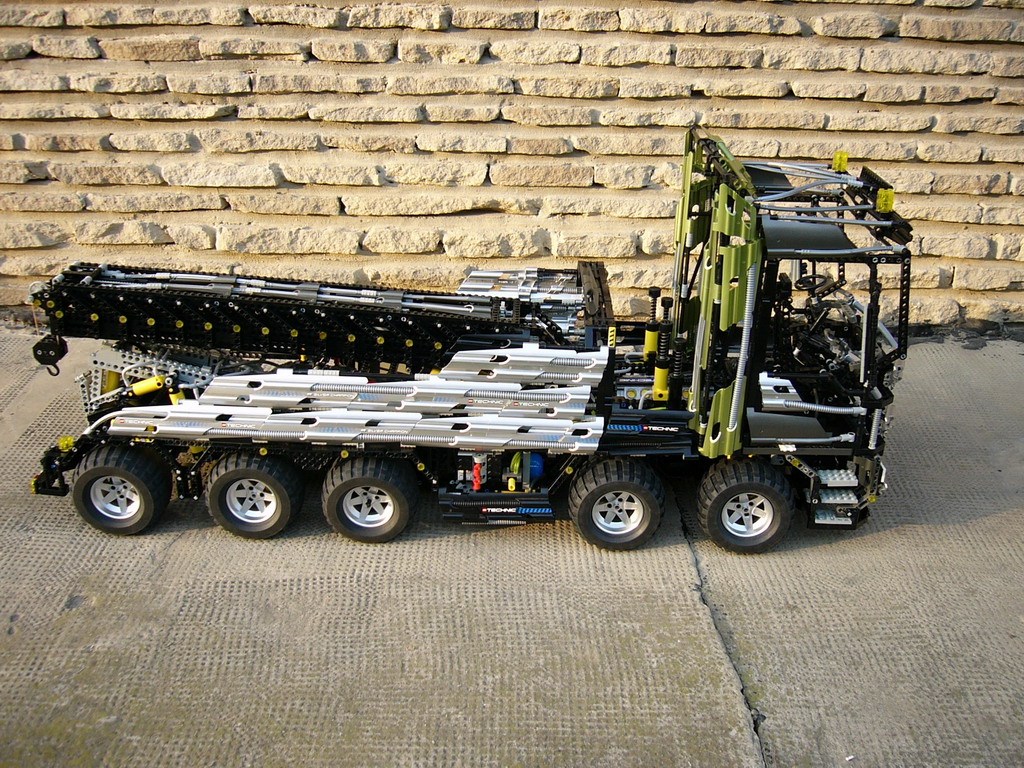 10x6x8_towtruck_032.jpg