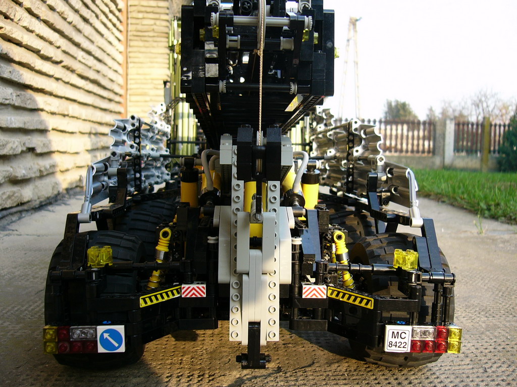 10x6x8_towtruck_034.jpg