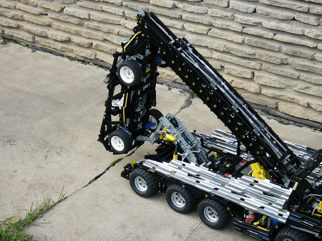 10x6x8_towtruck_042.jpg