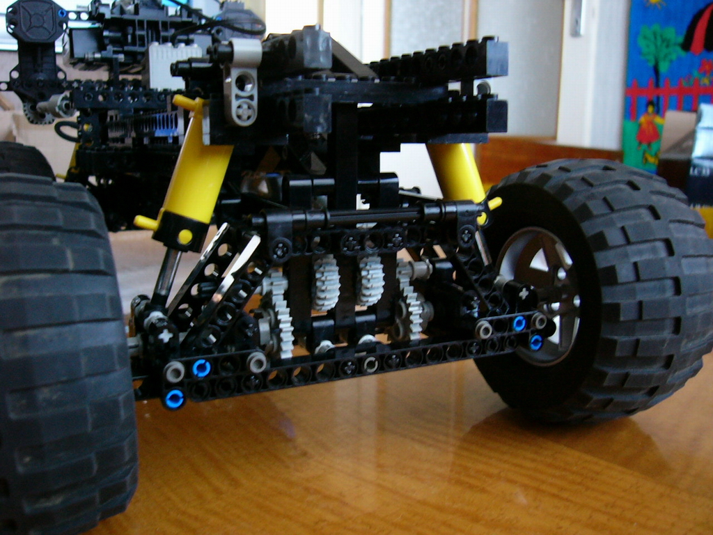 4x4_ifa_008.jpg