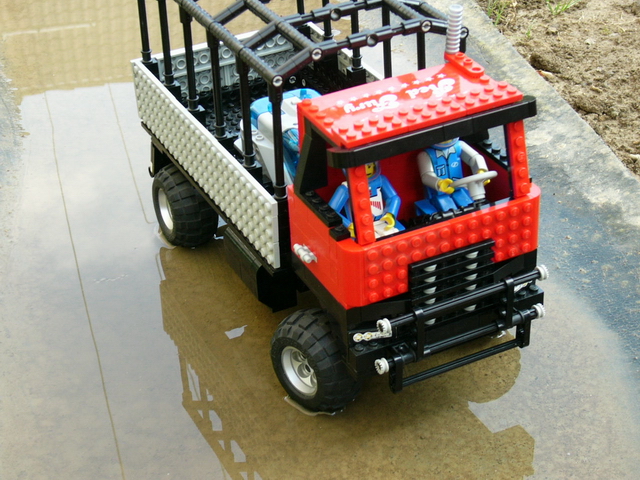 4x4_rally_truck_04.jpg