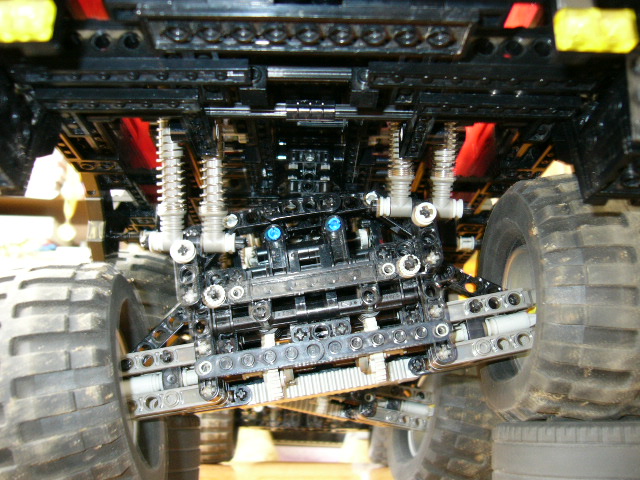 6x6tatra_susp_02.jpg
