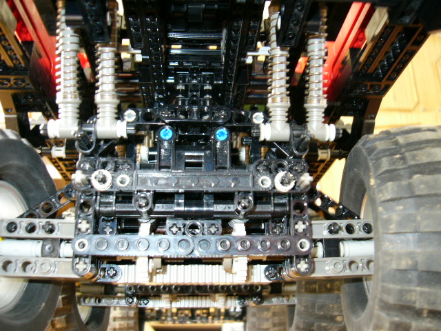 6x6tatra_susp_05.jpg