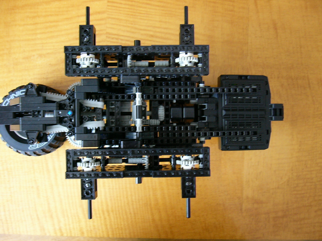 8x8_forwarder_008.jpg