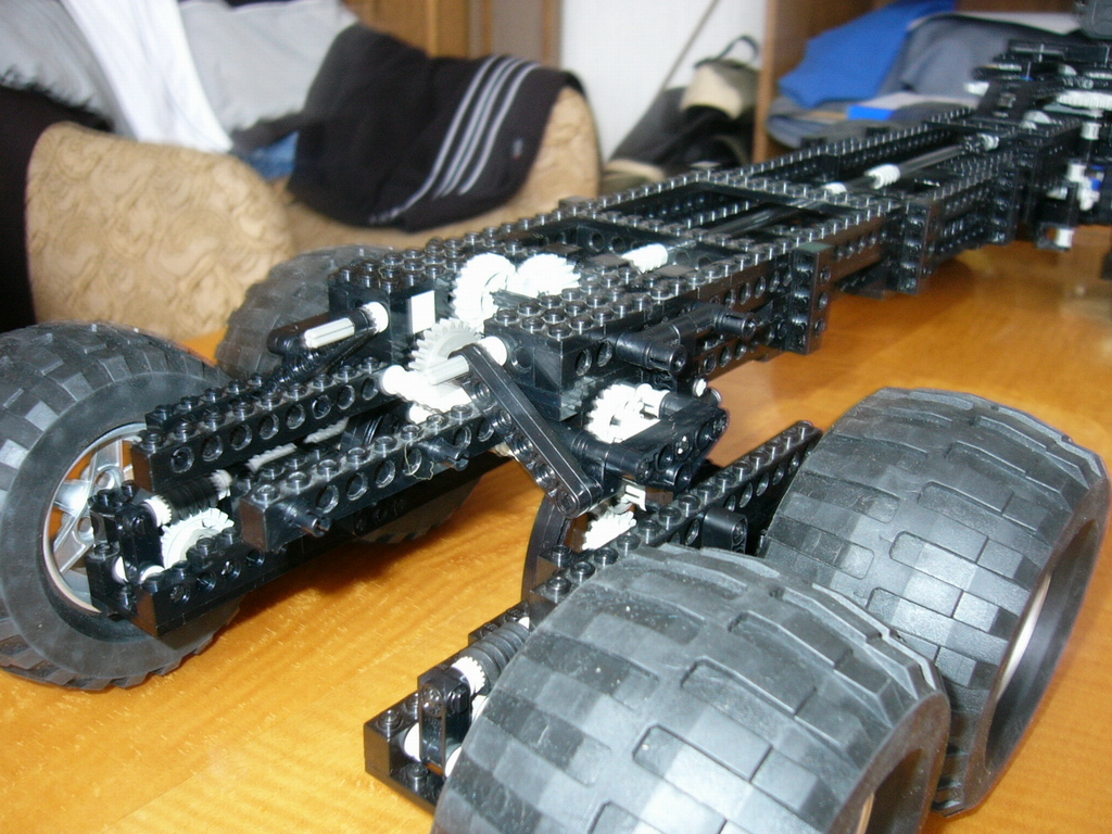 8x8_forwarder_011.jpg