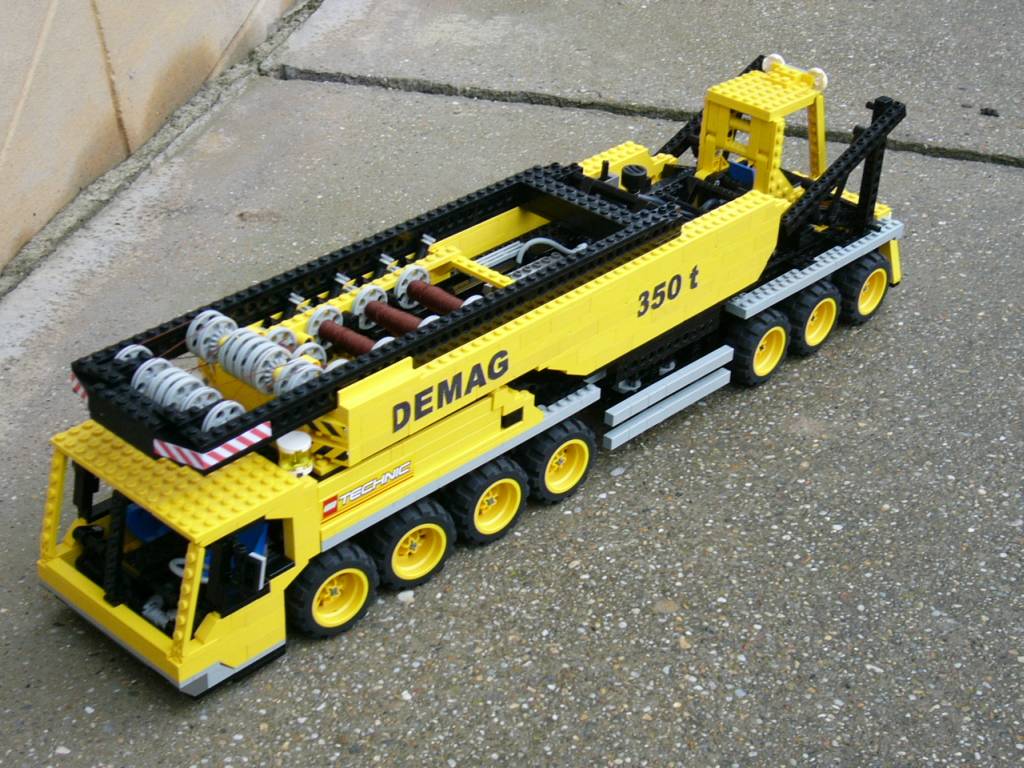 demag_01.jpg