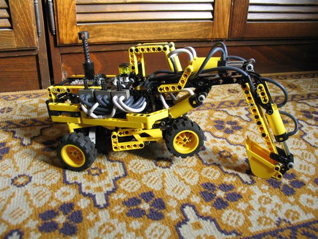 excavator09.jpg