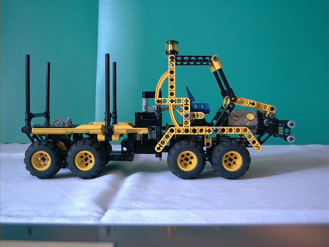 forwarder01.jpg