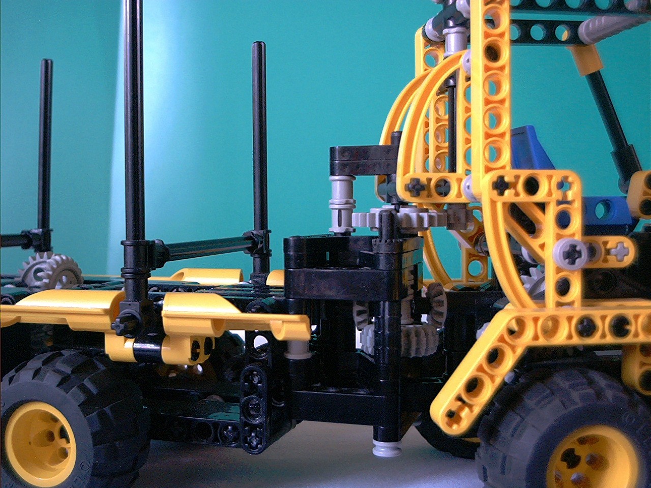 forwarder04.jpg