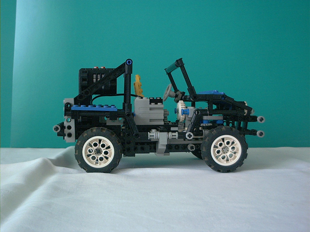 jeep1.jpg